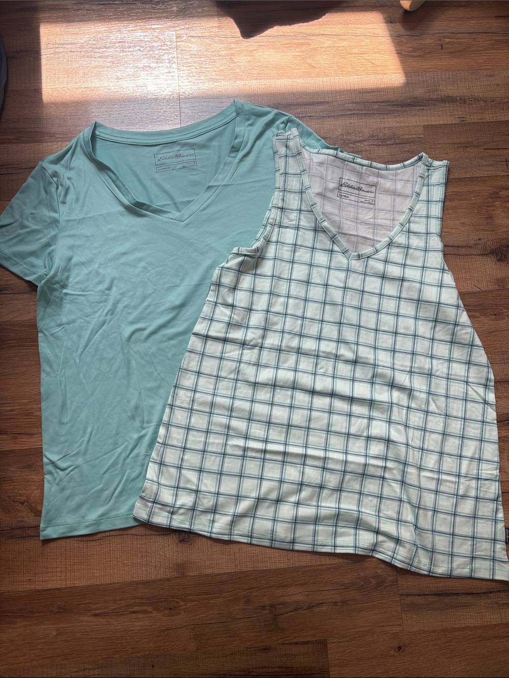 Eddie Bauer Set of 2 Women's V-Neck & Sleeveless Tank Sleep Shirts
